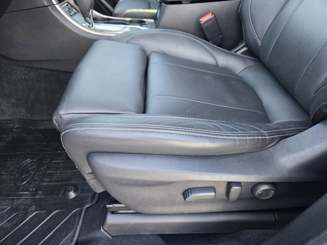 Used 2022 Subaru Ascent Limited w/ Technology Package image 21