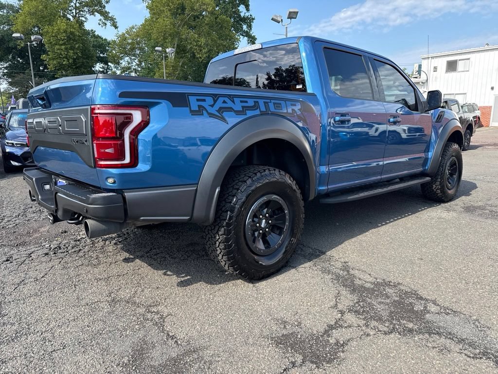 Certified 2019 Ford F150 Raptor w/ Equipment Group 802A Luxury AWD/4WD image 4