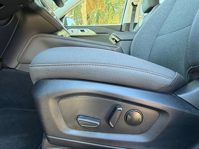 Certified 2025 Ford Explorer Active image 18