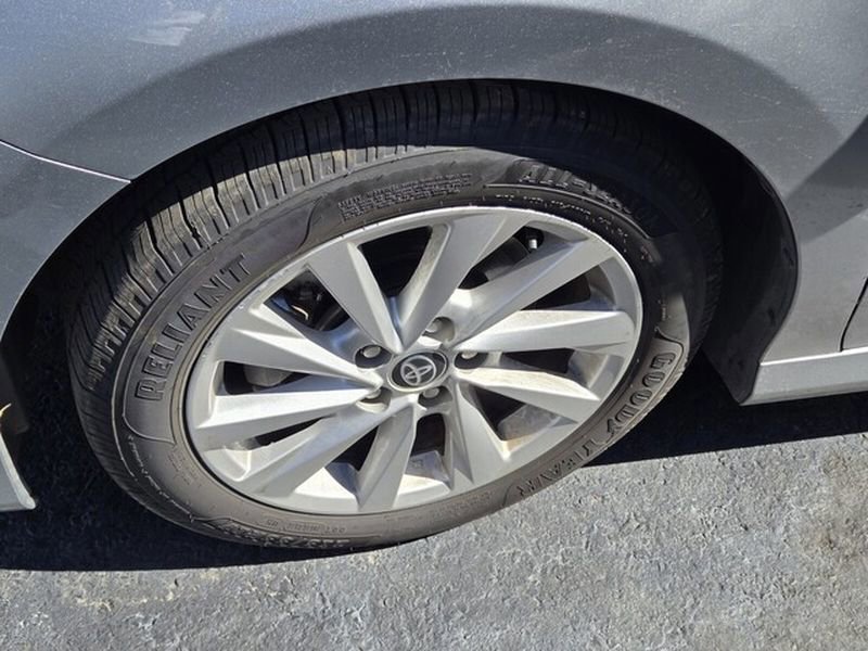 Used 2023 Toyota Camry LE FWD image 6