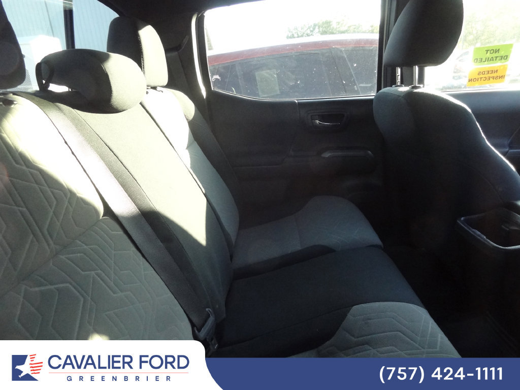 Used 2023 Toyota Tacoma TRD Off-Road AWD/4WD image 11