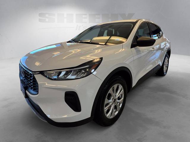 Certified 2025 Ford Escape Active FWD image 16