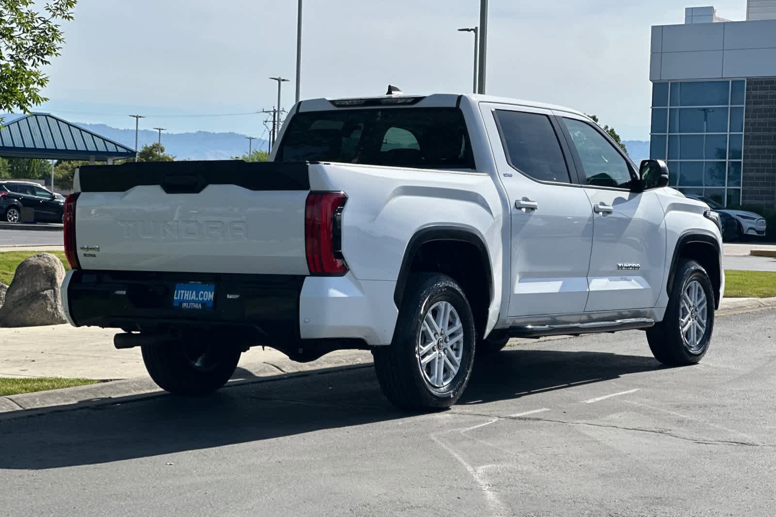 Used 2024 Toyota Tundra SR5 w/ SR5 Premium Package AWD/4WD image 2