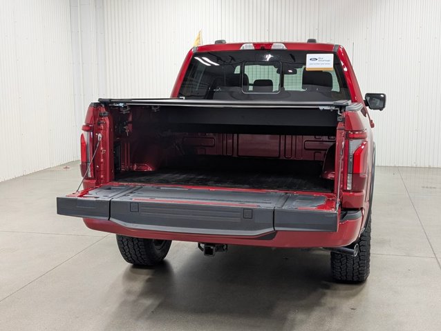 Certified 2024 Ford F150 Platinum w/ FX4 Off-Road Package AWD/4WD image 28