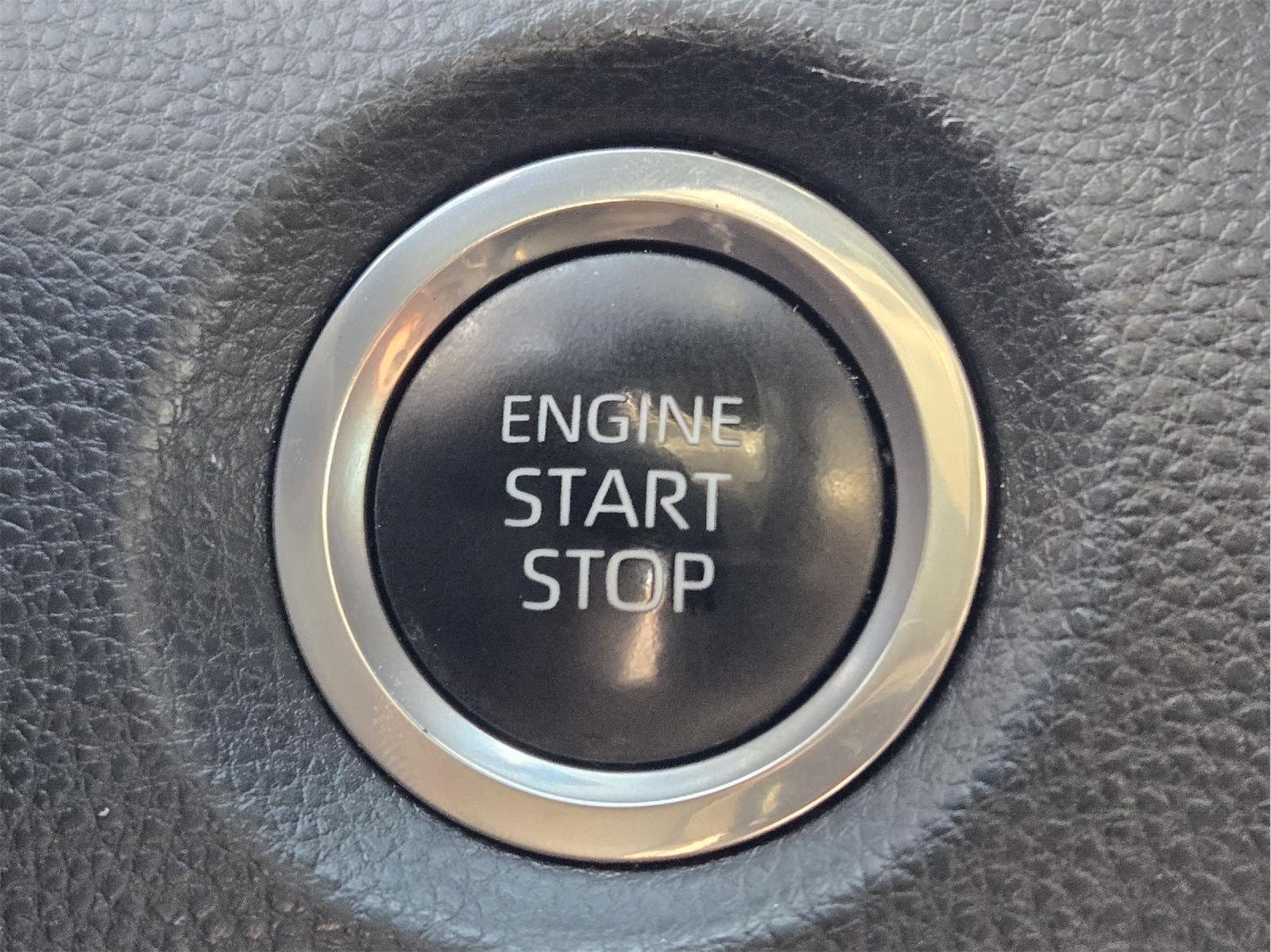 Used 2024 Toyota Corolla SE FWD image 19