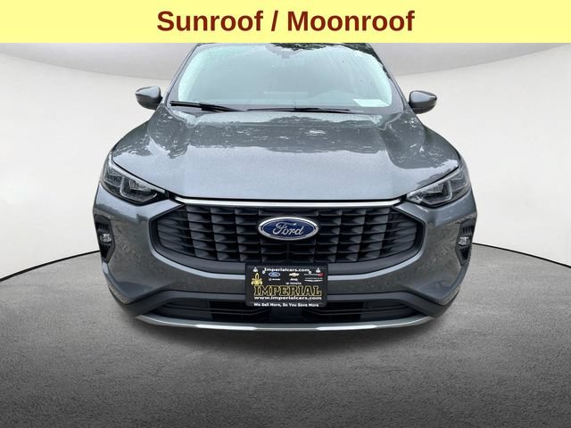 Certified 2025 Ford Escape Platinum AWD/4WD image 4