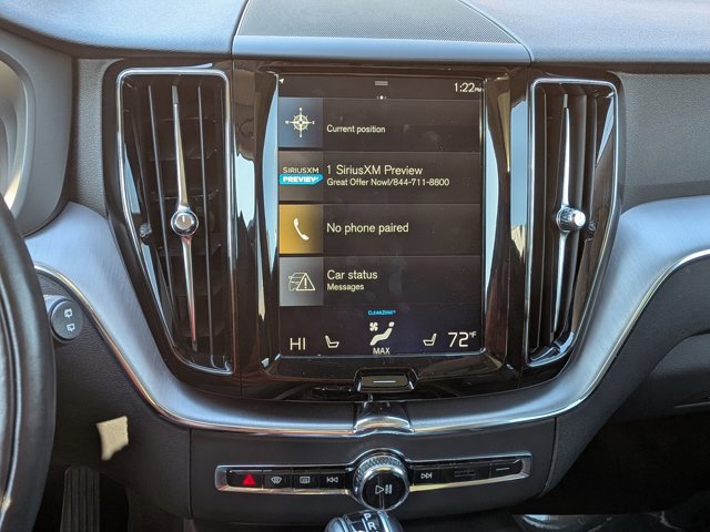 Used 2020 Volvo XC60 T5 Momentum w/ Protection Package Premier image 21