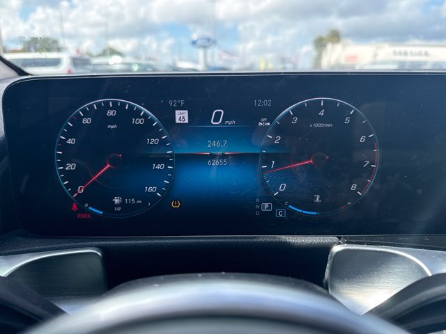 Used 2023 Mercedes-Benz GLB 250 4MATIC image 5