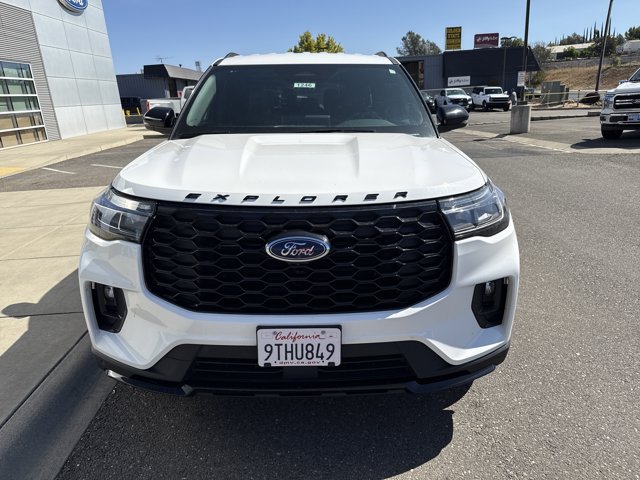 Certified 2025 Ford Explorer ST-Line w/ ST-Line Street Pack AWD/4WD image 10