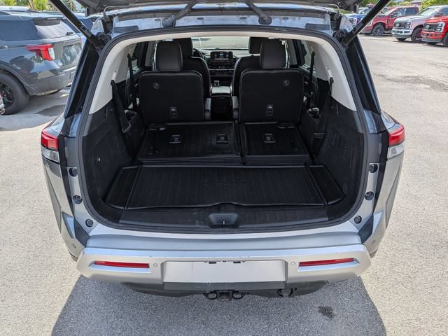 Used 2024 Nissan Pathfinder Platinum AWD/4WD image 20