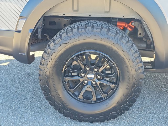 Certified 2025 Ford F150 Raptor image 9