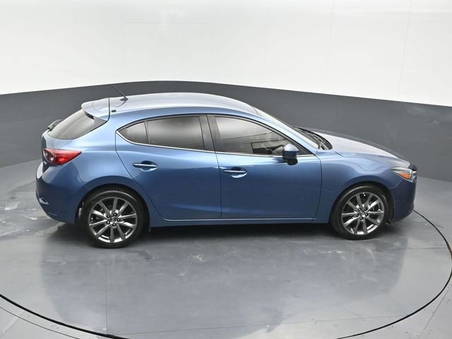 Used 2018 MAZDA MAZDA3 Touring image 16