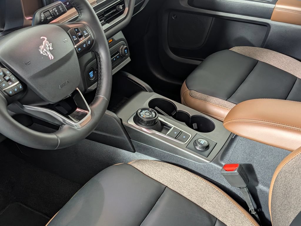 Certified 2025 Ford Bronco Sport Outer Banks w/ Outer Banks Tech Package+ AWD/4WD image 22