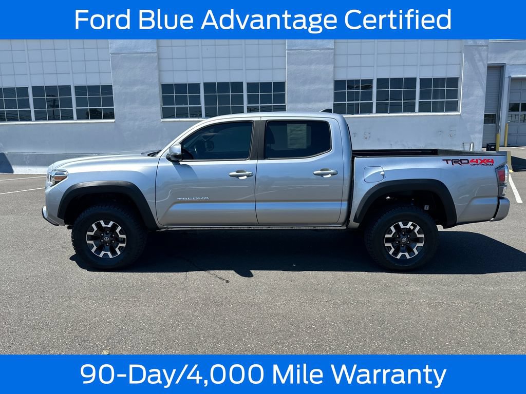 Used 2021 Toyota Tacoma TRD Off-Road w/ Technology Package AWD/4WD image 4