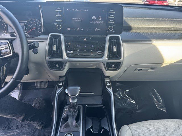 Used 2021 Kia Sorento S w/ Panoramic Sunroof Package image 18