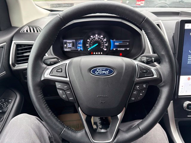 Certified 2024 Ford Edge SEL w/ Convenience Package AWD/4WD image 19