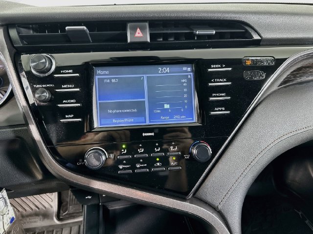 Used 2020 Toyota Camry LE FWD image 28
