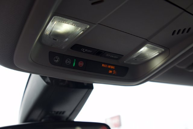 Used 2025 Chevrolet Blazer LT FWD image 26