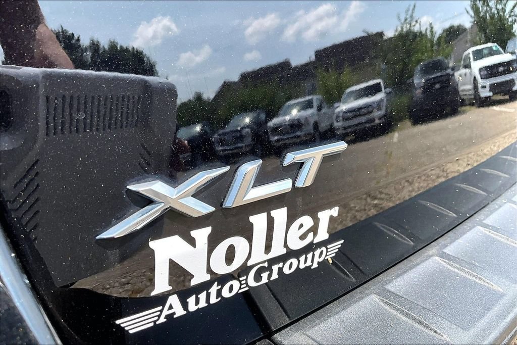 Certified 2024 Ford Explorer XLT w/ Equipment Group 202A AWD/4WD image 8
