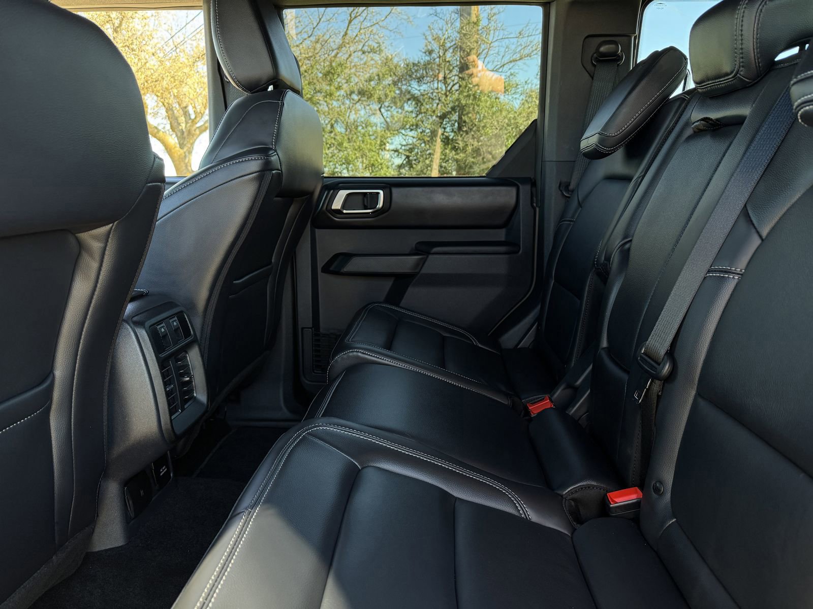 Certified 2025 Ford Bronco Outer Banks image 30