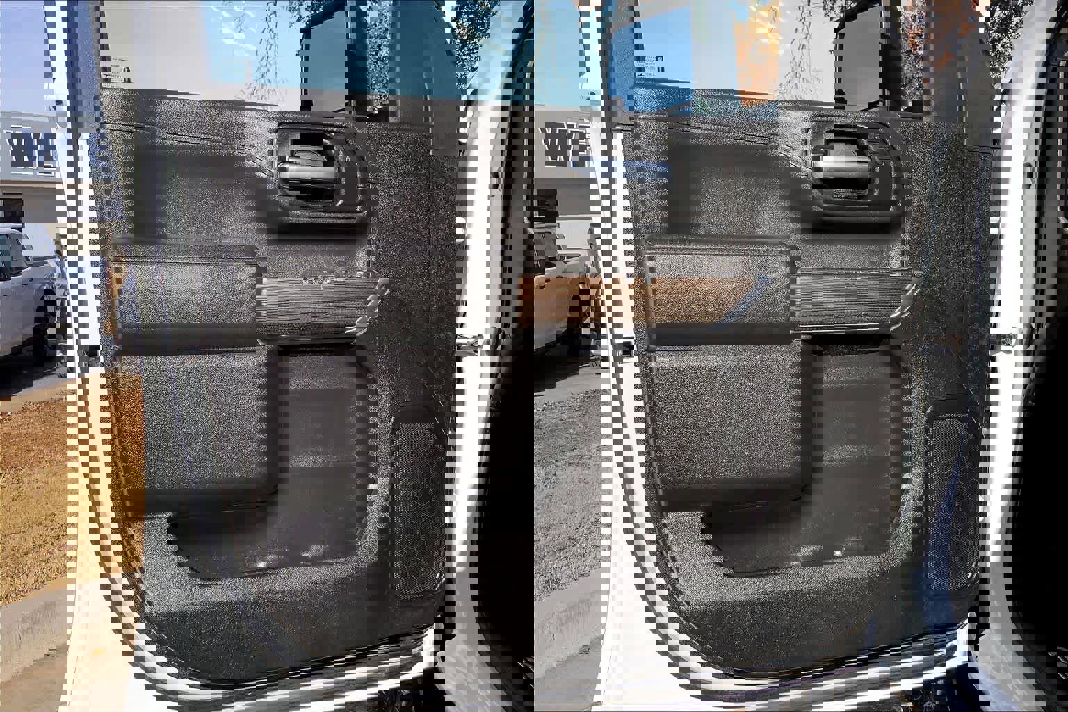 Used 2022 Chevrolet Silverado 2500 LT w/ Convenience Package image 21