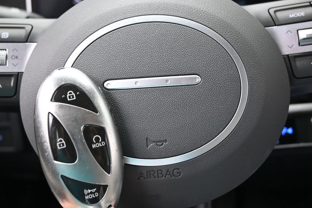 Used 2025 Hyundai Sonata SEL FWD image 40