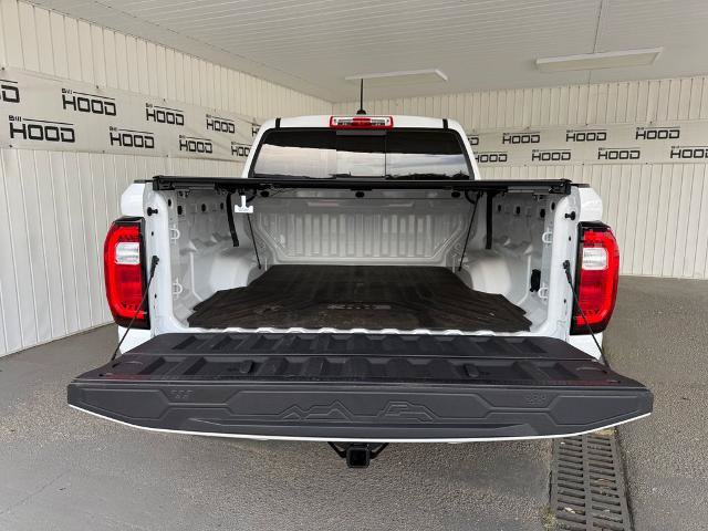 Used 2026 GMC Canyon AT4 w/ Technology Plus Package AWD/4WD image 28