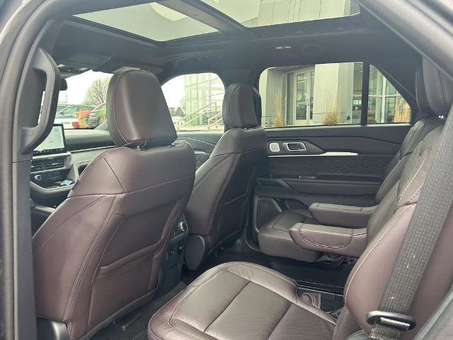 Certified 2025 Ford Explorer Platinum w/ LUX Leather Package image 14