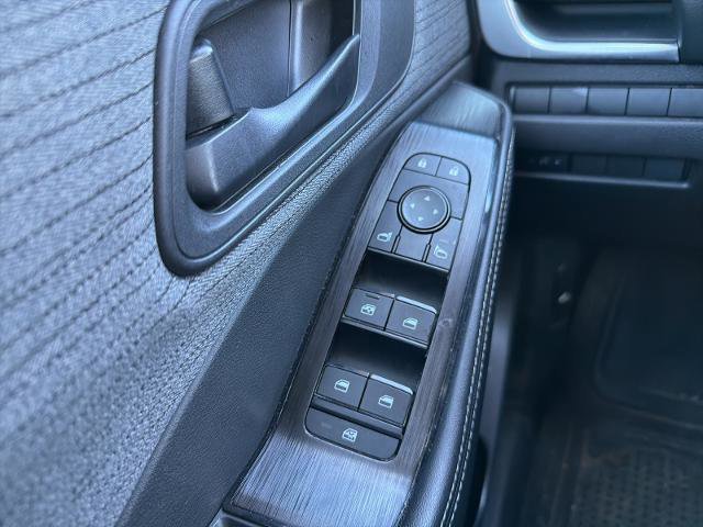 Used 2021 Nissan Rogue S image 23