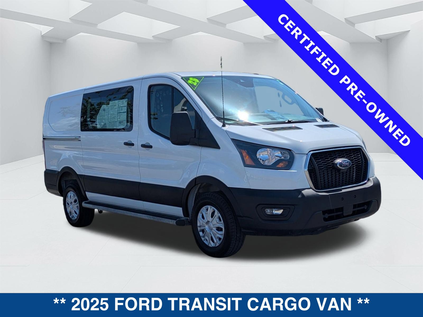 Certified 2025 Ford Transit 250 Low Roof w/ Exterior Upgrade Package RWD image 4