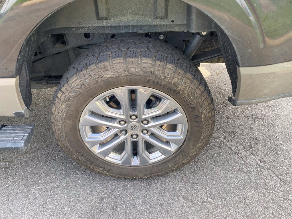 Certified 2025 Ford F150 King Ranch AWD/4WD image 34