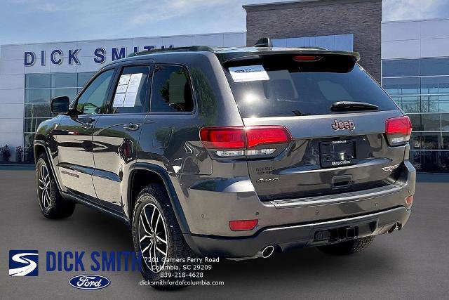Used 2020 Jeep Grand Cherokee Trailhawk w/ Trailhawk Luxury Group AWD/4WD image 4