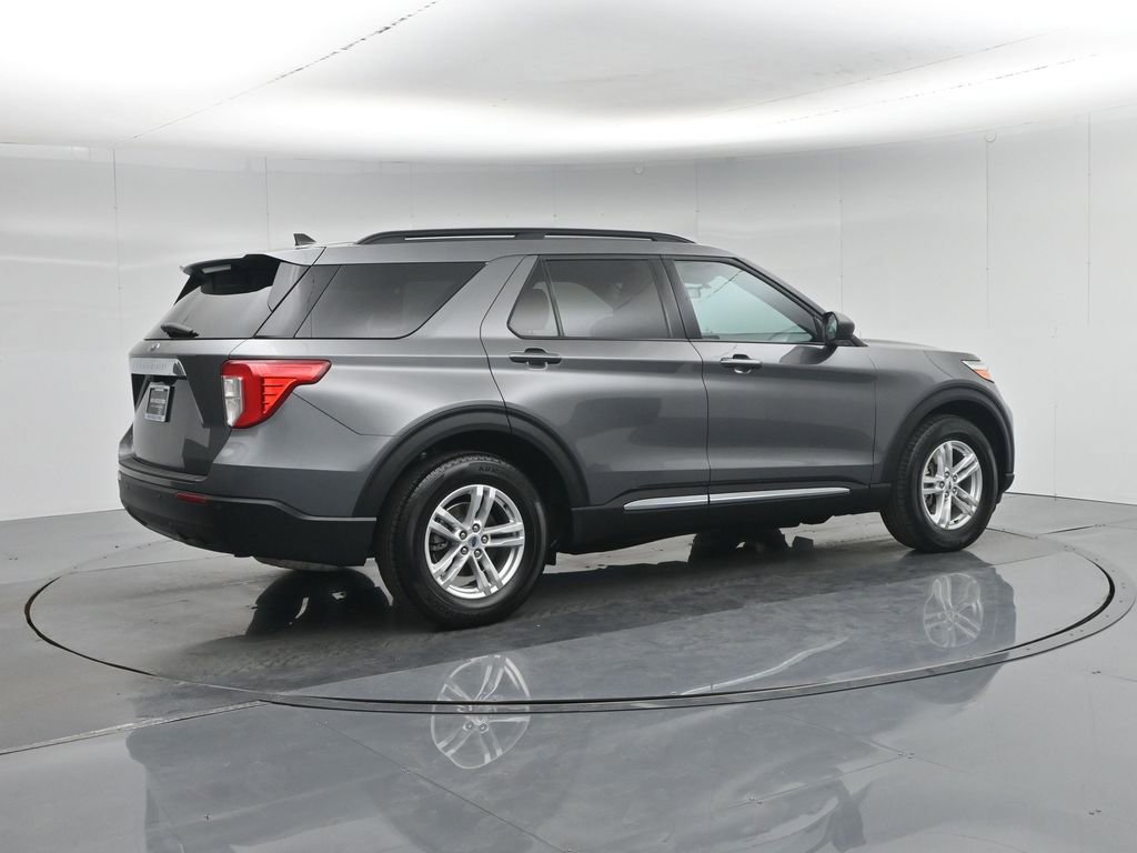 Certified 2023 Ford Explorer XLT RWD image 31