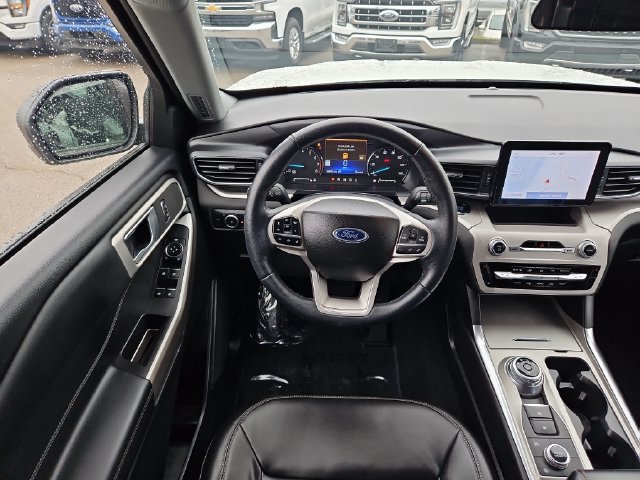 Certified 2023 Ford Explorer XLT w/ Equipment Group 202A AWD/4WD image 11