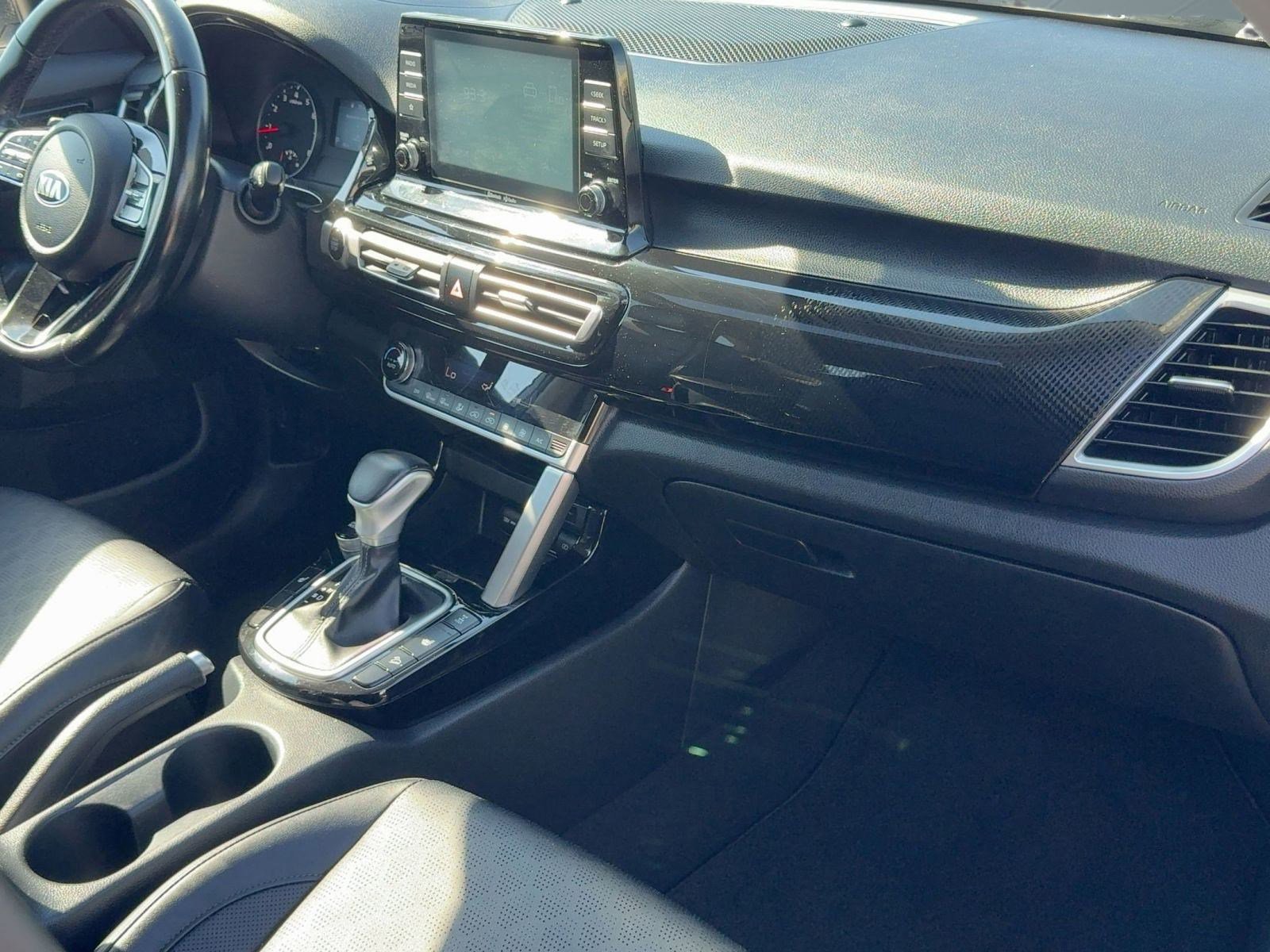 Used 2021 Kia Seltos EX image 28