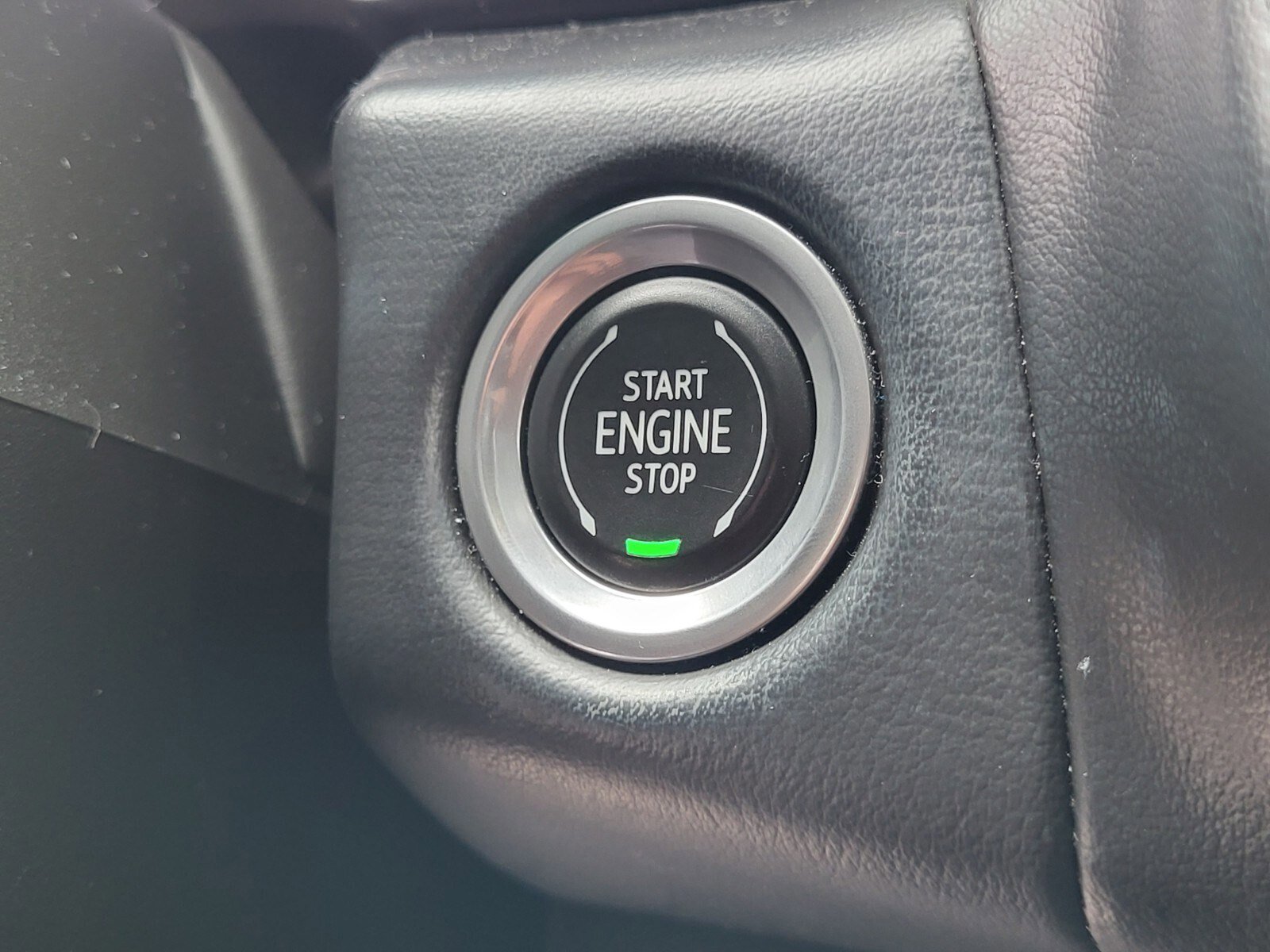 Used 2023 Chevrolet Suburban Z71 w/ Z71 Off-Road Package image 26