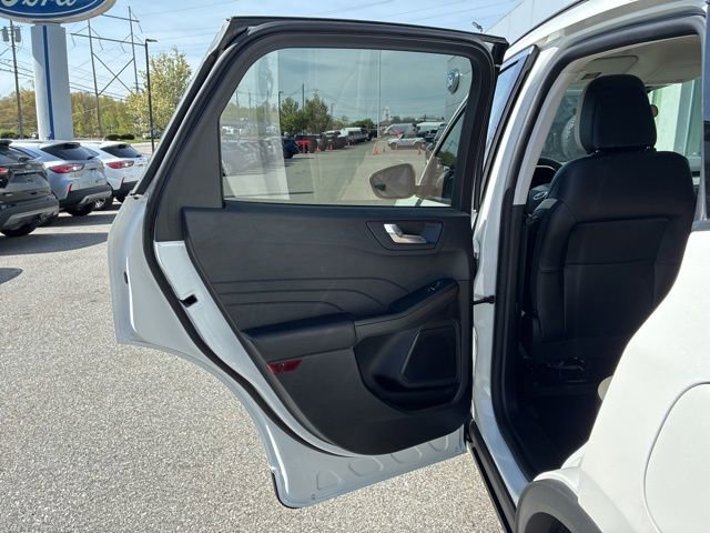 Certified 2022 Ford Escape SEL AWD/4WD image 13