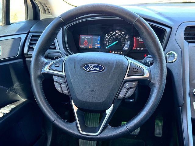 Certified 2018 Ford Fusion SE w/ Equipment Group 201A image 25