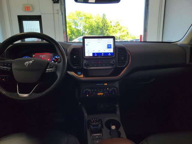 Certified 2023 Ford Bronco Sport Outer Banks w/ Tech Package AWD/4WD image 23