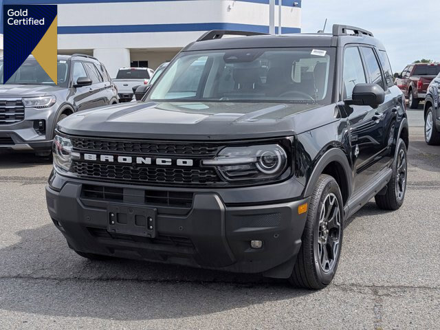 Certified 2025 Ford Bronco Sport Outer Banks w/ Outer Banks Tech Package+ image 1