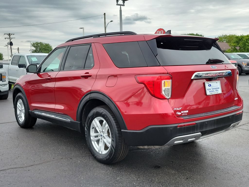 Certified 2023 Ford Explorer XLT w/ Equipment Group 202A AWD/4WD image 6