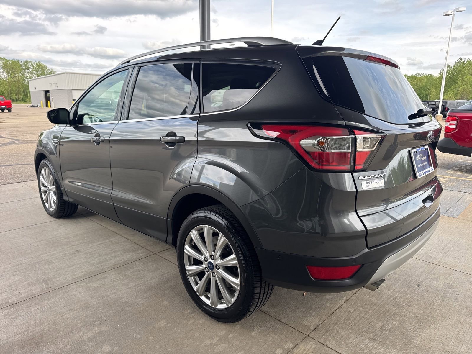 Certified 2018 Ford Escape Titanium AWD/4WD image 5