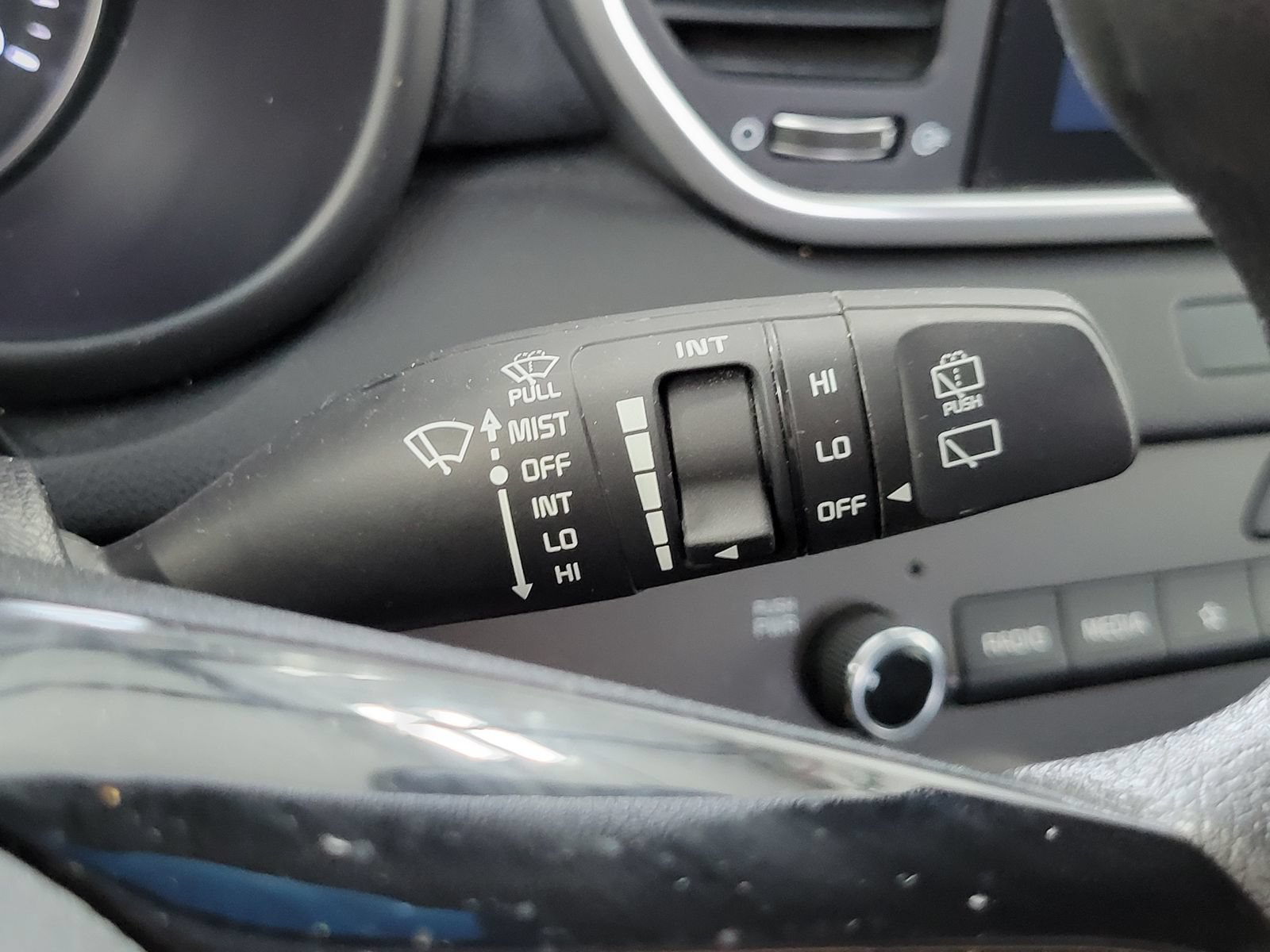 Used 2022 Kia Sportage LX AWD/4WD image 17