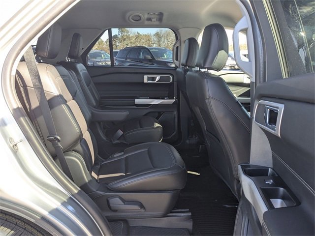 Certified 2022 Ford Explorer XLT w/ Equipment Group 202A image 26