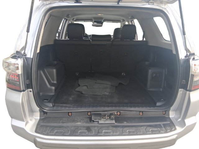 Used 2021 Toyota 4Runner TRD Off-Road Premium AWD/4WD image 19