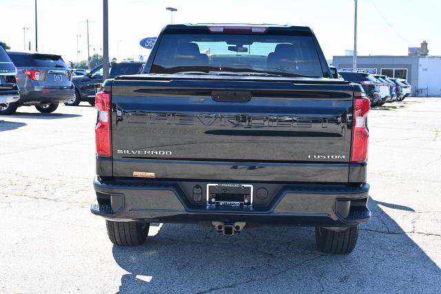 Used 2021 Chevrolet Silverado 1500 Custom image 4