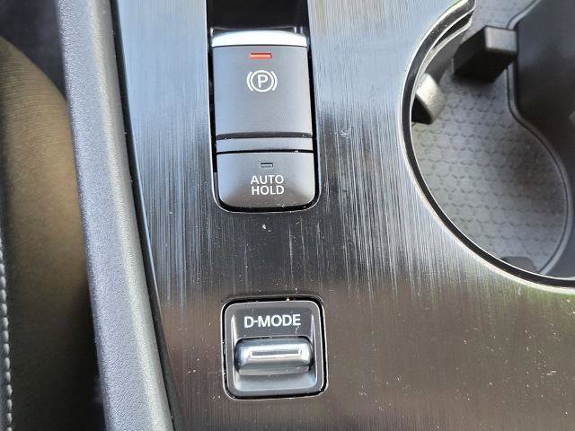 Used 2022 Nissan Rogue SV FWD image 23