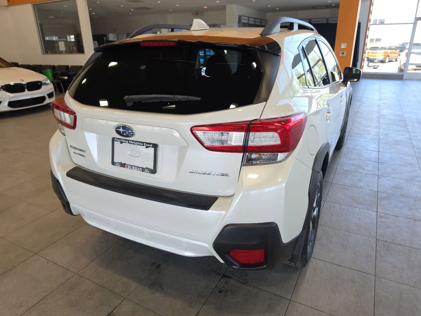 Used 2019 Subaru Crosstrek 2.0i Premium w/ Moonroof Package AWD/4WD image 8