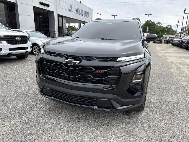 Used 2026 Chevrolet Equinox RS image 3