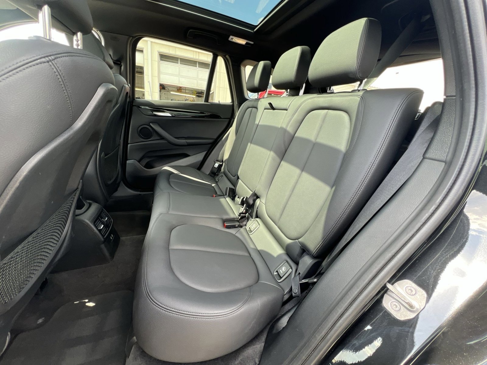 Used 2019 BMW X1 xDrive28i w/ Convenience Package image 24